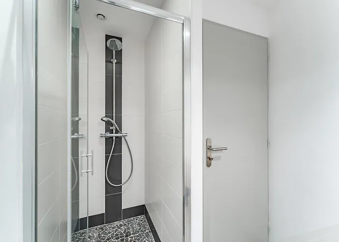 Superbe Avec Terrasse En Centre * Bordeaux